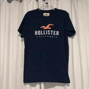 Men’s Hollister T-shirt
